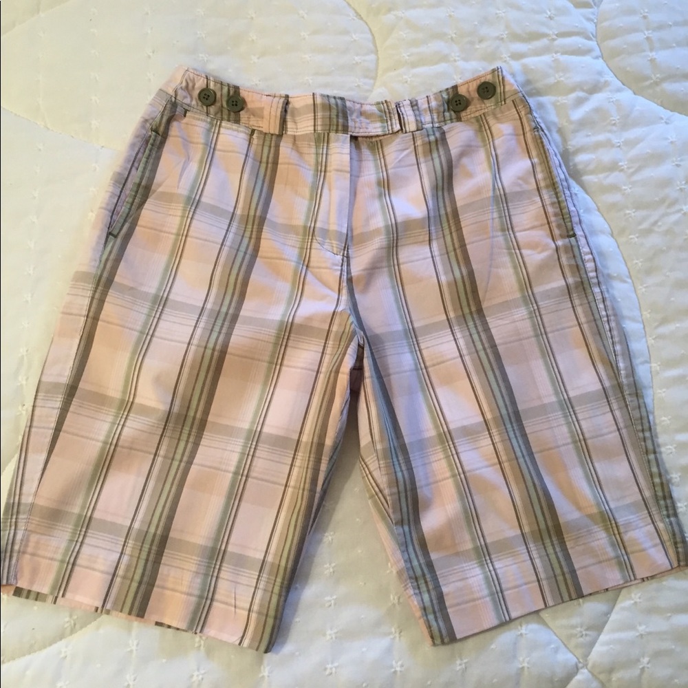 Larry Levine Sz 4 Green/Beige Plaid Shorts